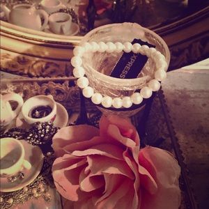 Express Pearl Bracelet